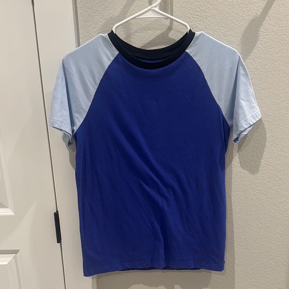 EUC Boys Blue and Light Gray Raglan Baseball Style T-Shirt Tee Shirt Size XL